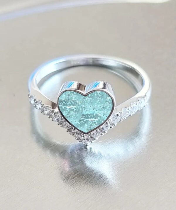 Heart blue ashes ring