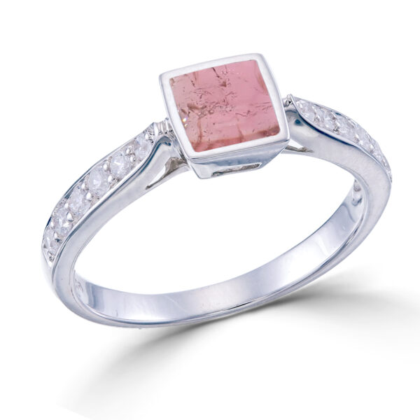 Square 7mm ring setting